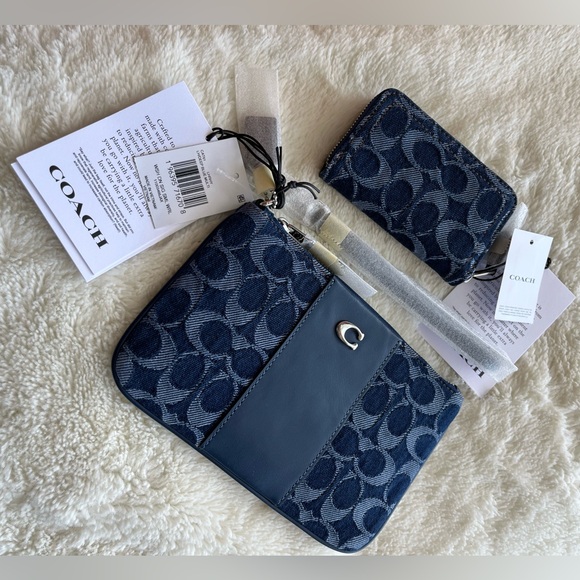 NWT Coach Denim Wristlet and Card Holder Wallet - Picture 13 of 16